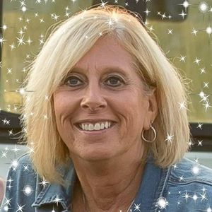 Meet your Posher, Lori